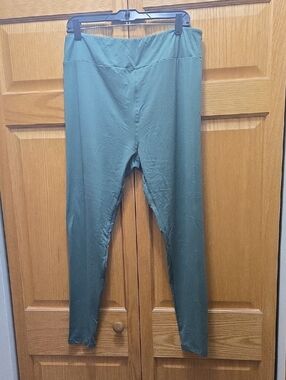 LuLaRoe Olive Green Leggings